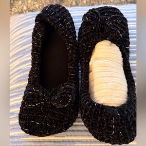 Elegant Cuddle Black & Silver Slippers. Woven fabric w/silver thread throughout.